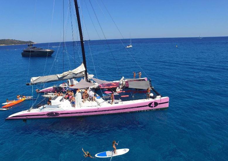 Privatisation et location du catamaran pour vos événements sur la côte d'Azur