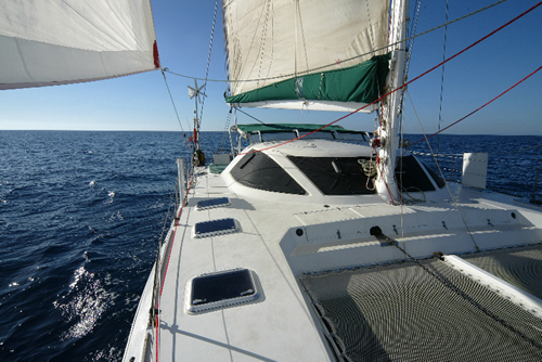 Croisière en catamaran à la journée, weekend ou à la semaine en méditerranée au départ des Alpes maritimes