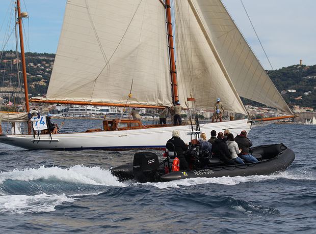 Suivi et assistance de voiliers, organisation d'évènement nautique Alpes maritimes